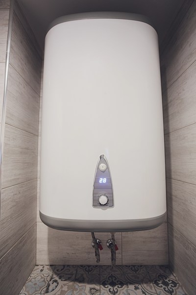 Bayonne Tankless Water Heater Installation: Is It Worth It for Tight Closets and Older Basements?
